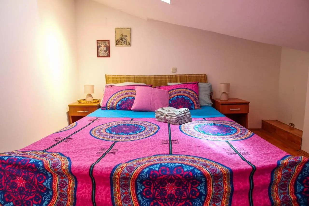 Amu Apartment Pula