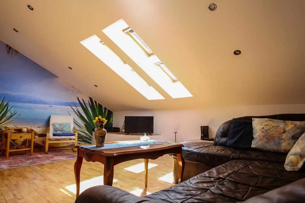Amu Apartment Pula 0*,