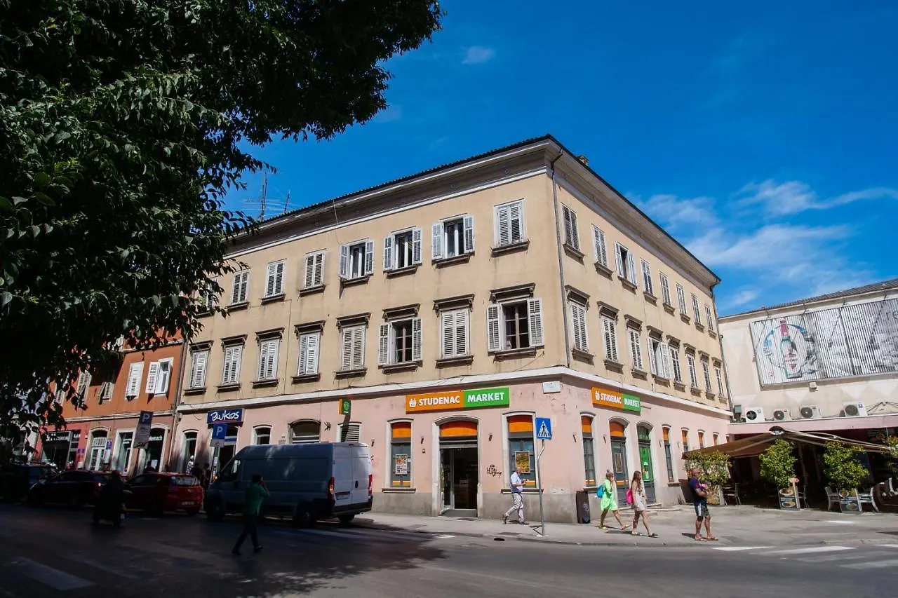 Amu Apartment Pula Croatia